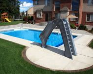 Pool-ladder-02